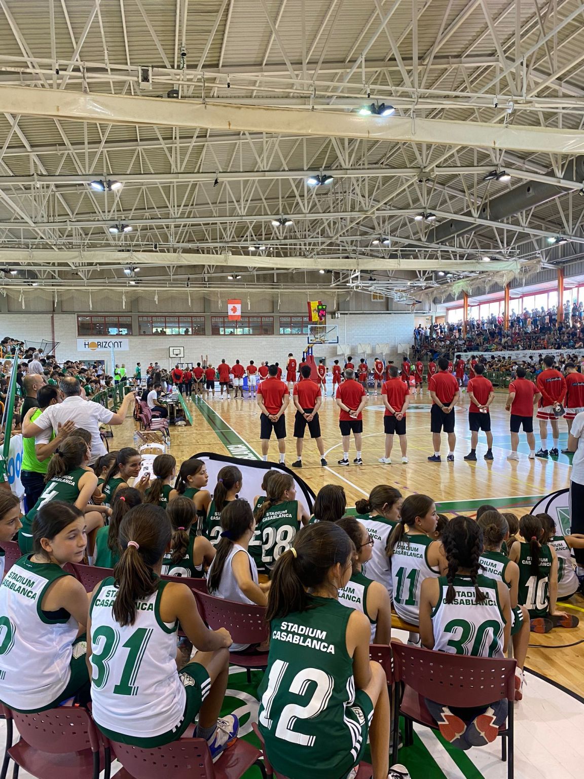 En este momento estás viendo ESPAÑA U-19 DE BALONCESTO BRILLA EN STADIUM CASABLANCA